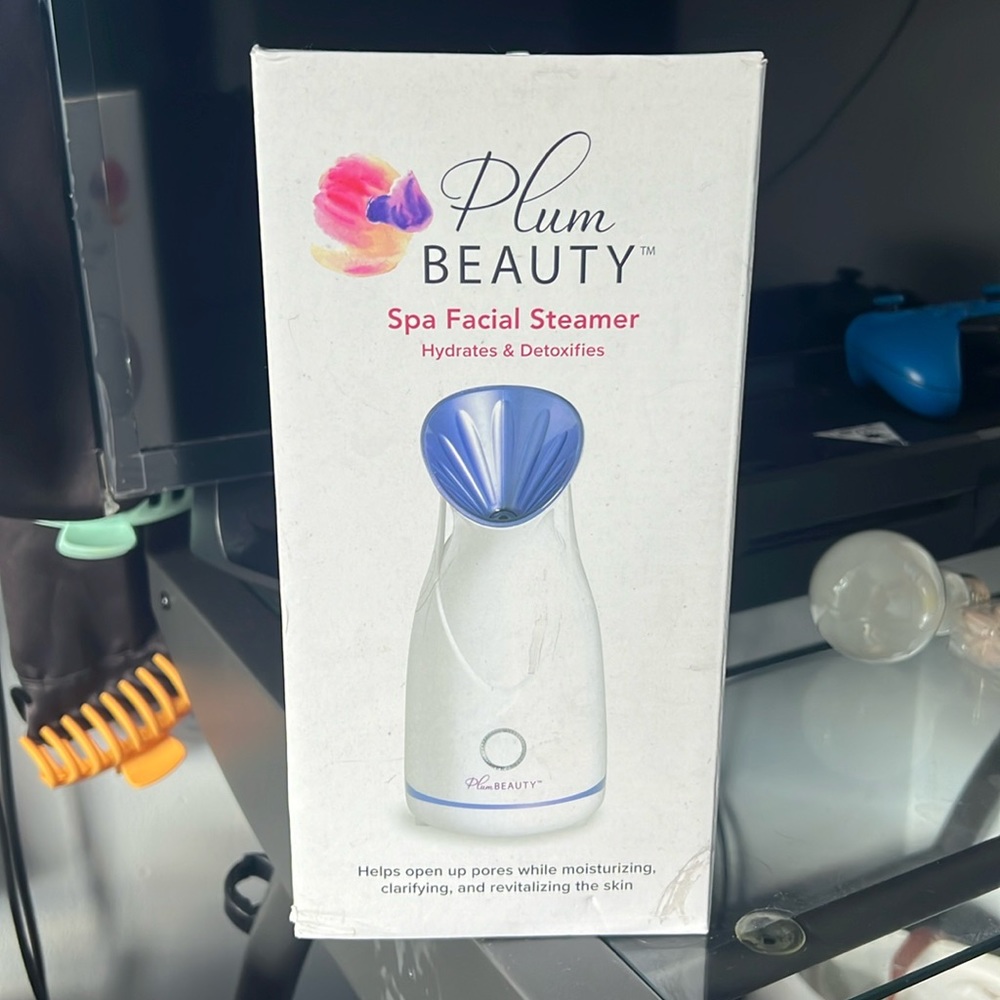 Plum Beauty Spa Facial Steamer